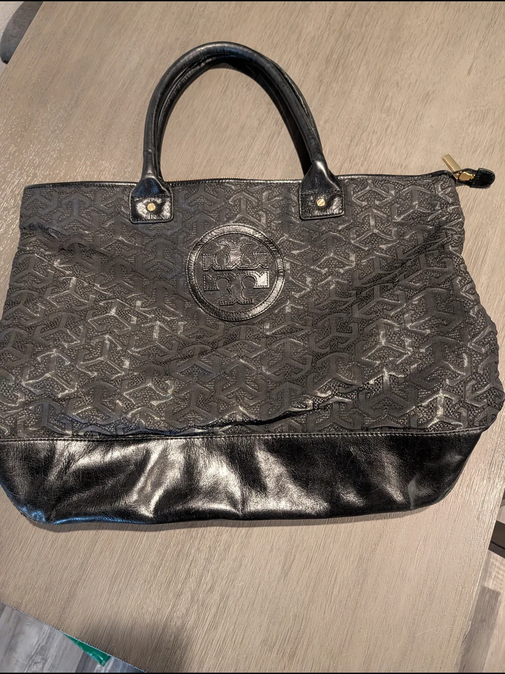Tory Burch Jayden Mesh Black Logo Tote - Picture 2 of 8
